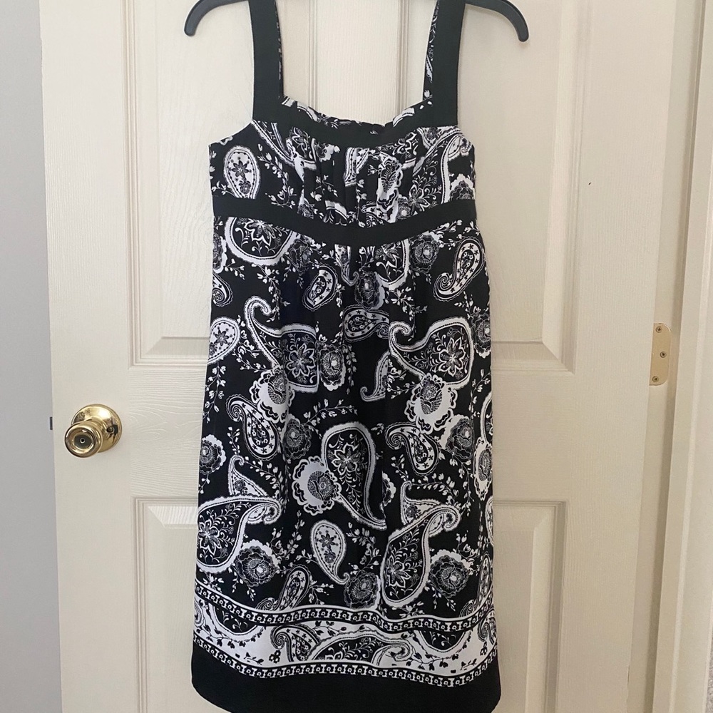 Ann Taylor Loft sleeveless dress